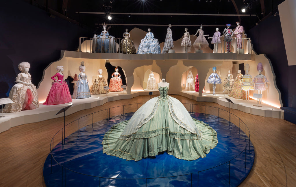 One Hour at the Museum: Marie Antoinette Style Opens at the V&A