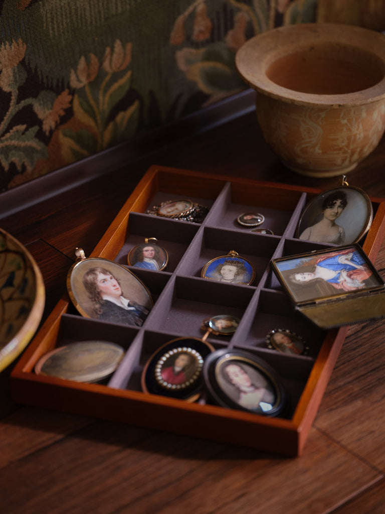 Finders Keepers with Emma Rutherford – Cabana Magazine