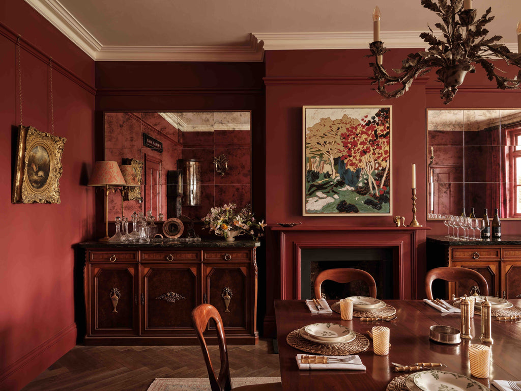 An English Period Home that Balances Bold Color with Timeless Charm