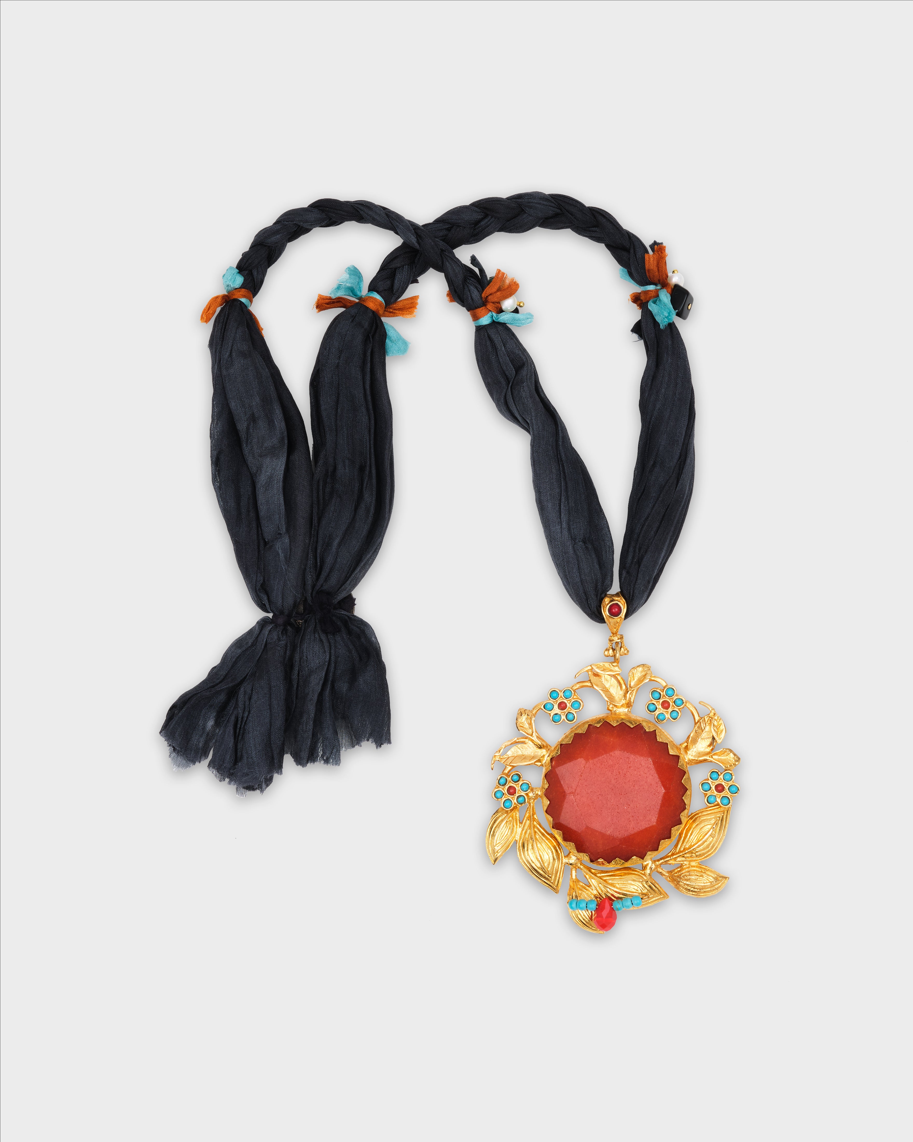Pendant Necklace Circular