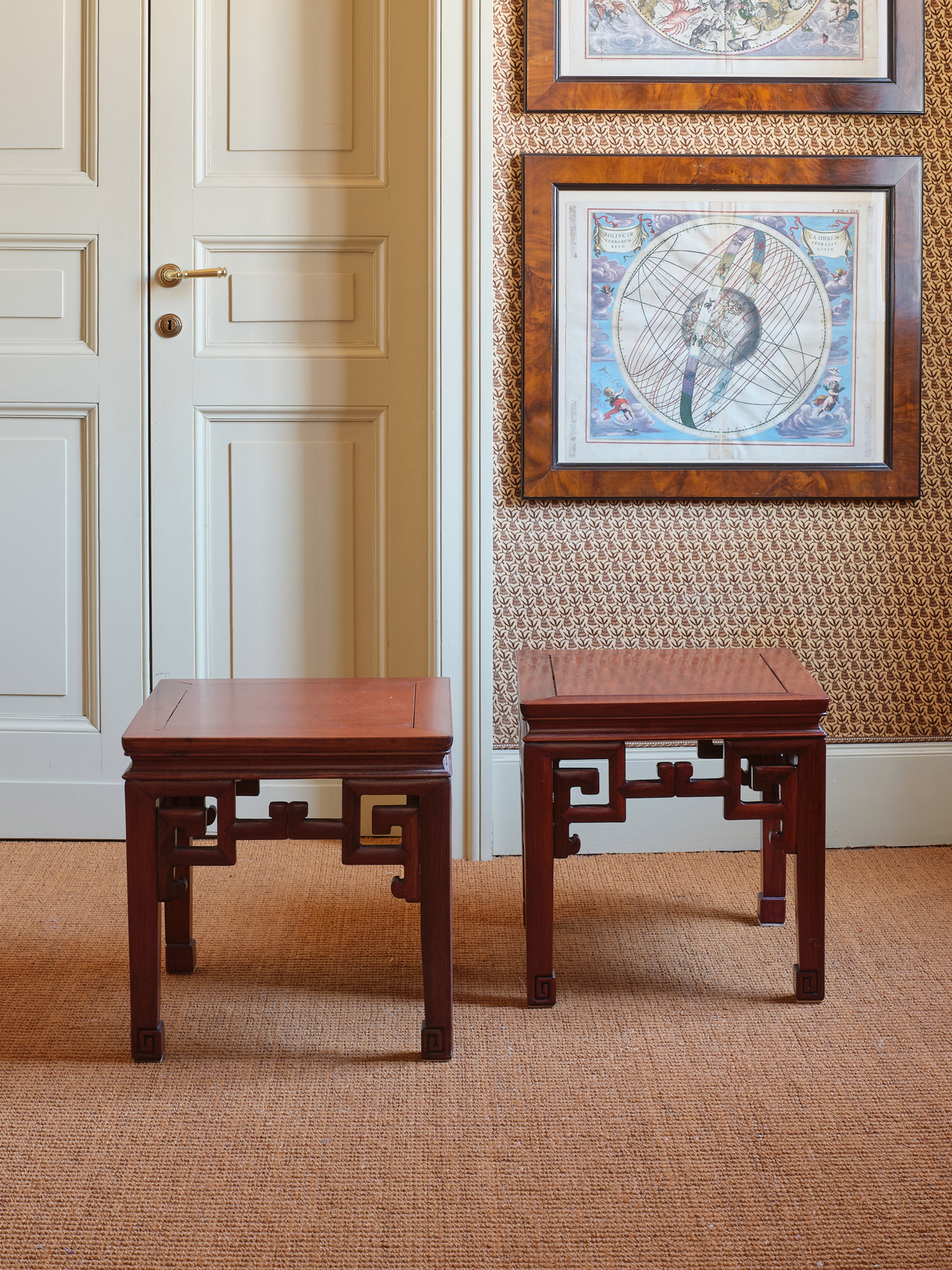 Pair of Japanese Lacquered Wood Side Tables, 20th Century – Cabana