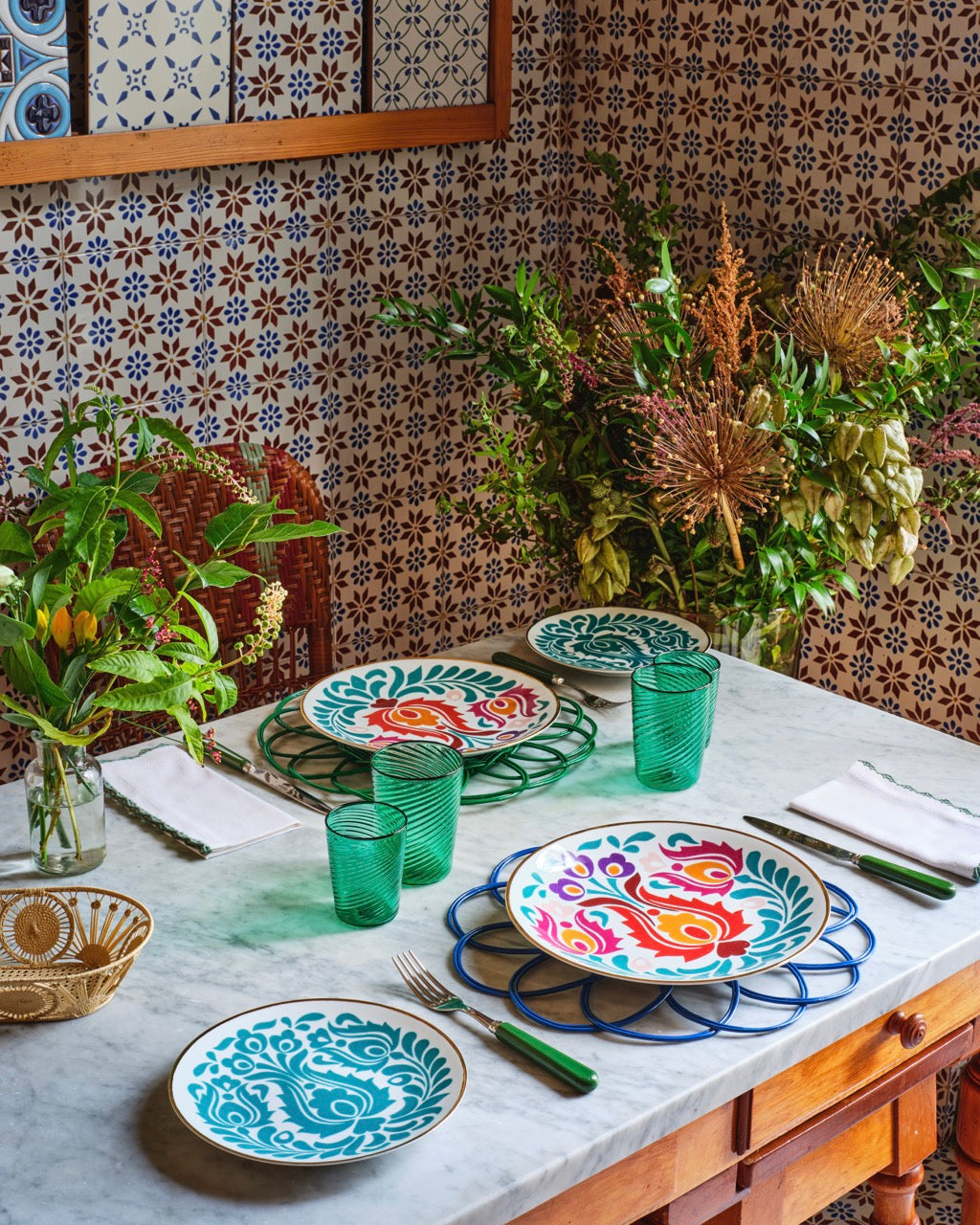 Danube Hand-Painted Porcelain Dinner Plate – Cabana Magazine