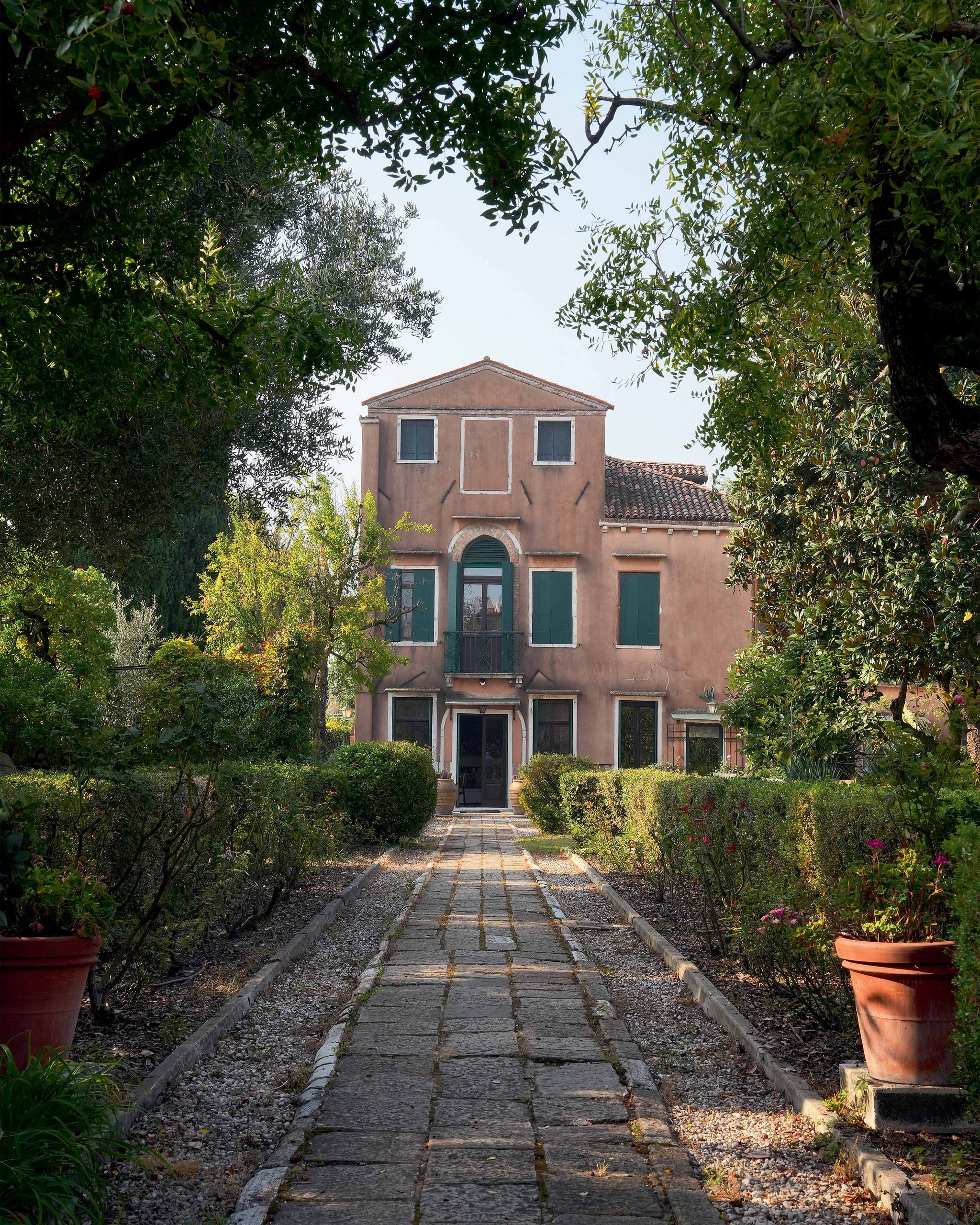 The Gardens of Venice by Toto Bergamo Rossi – Cabana Magazine