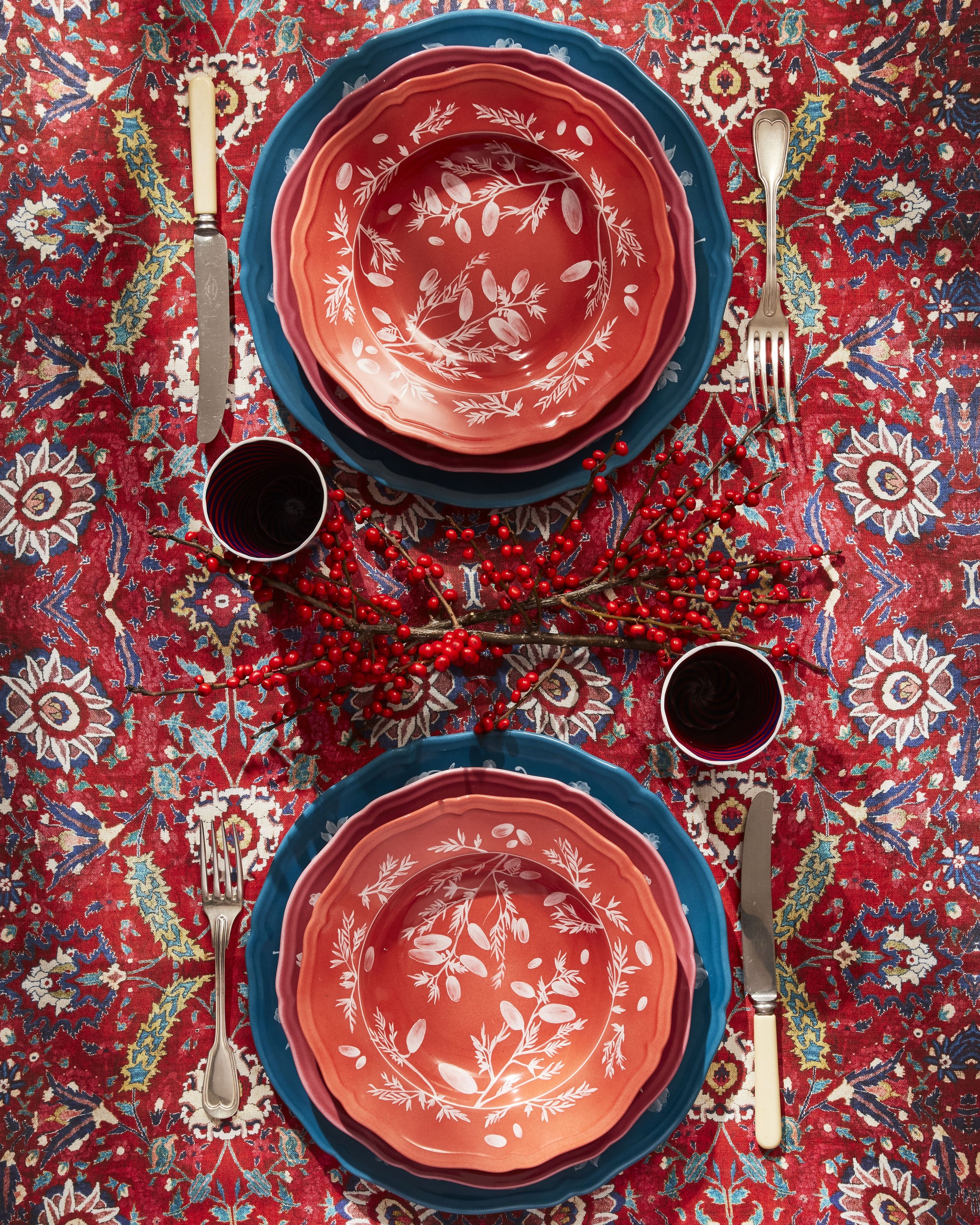 Floral Soup Plate Red by Ginori 1735 – Cabana Magazine