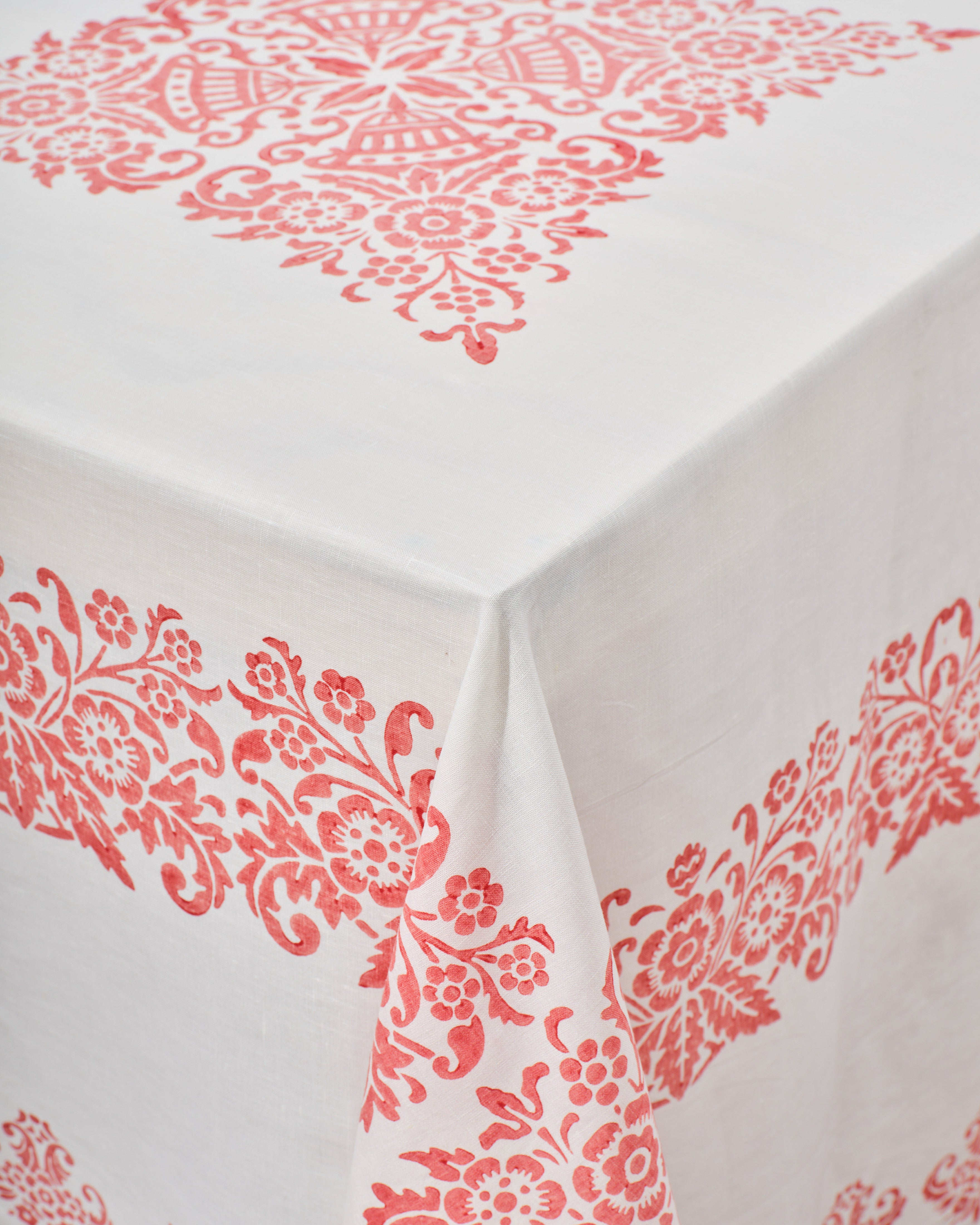 Mirandola Linen Tablecloth Red Square
