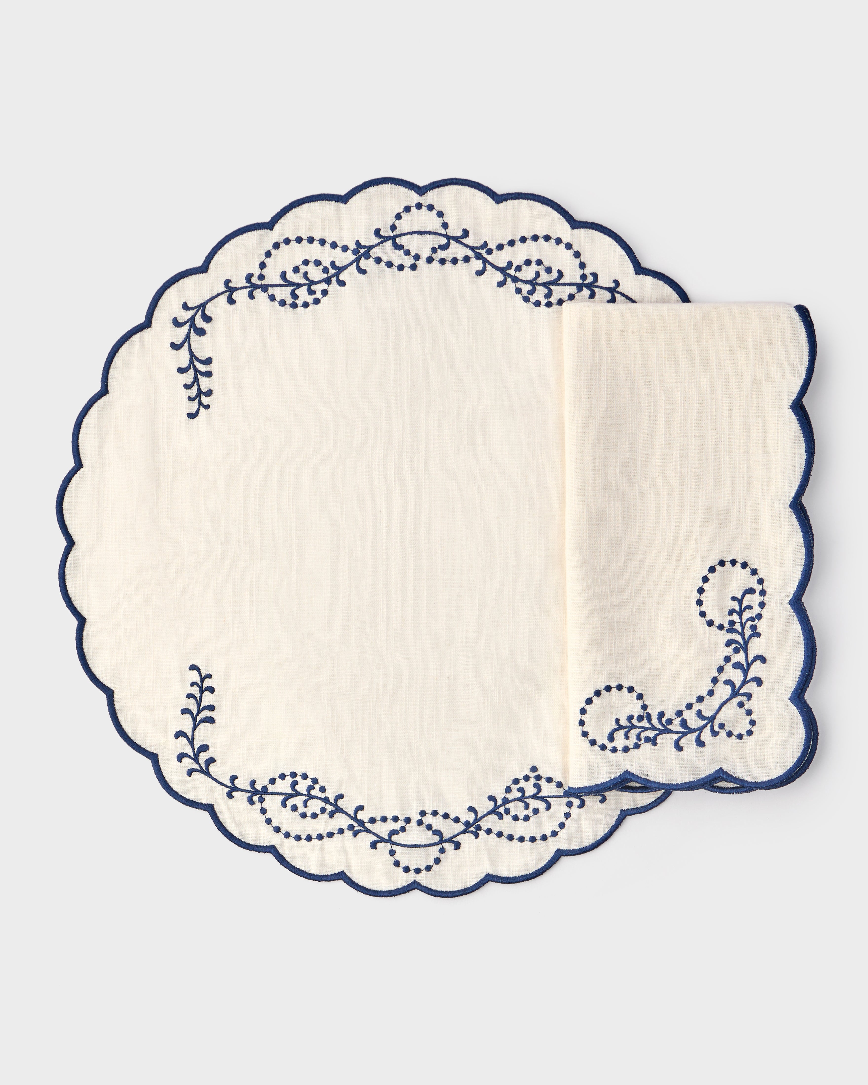 Jackie Embroidered Round Placemat and Napkin Set, Blue