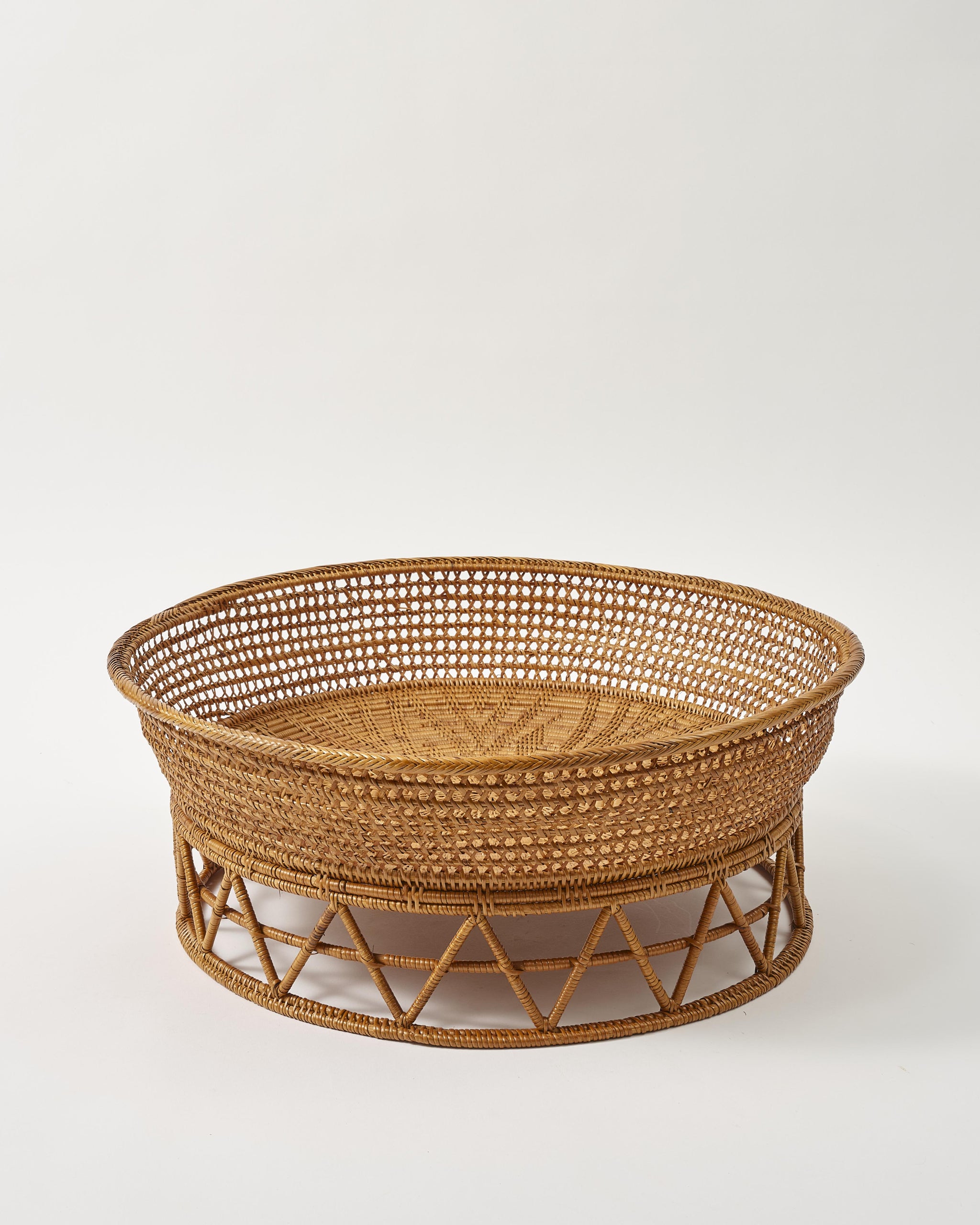 The History of Japanese Raku Ware – Cabana Magazine