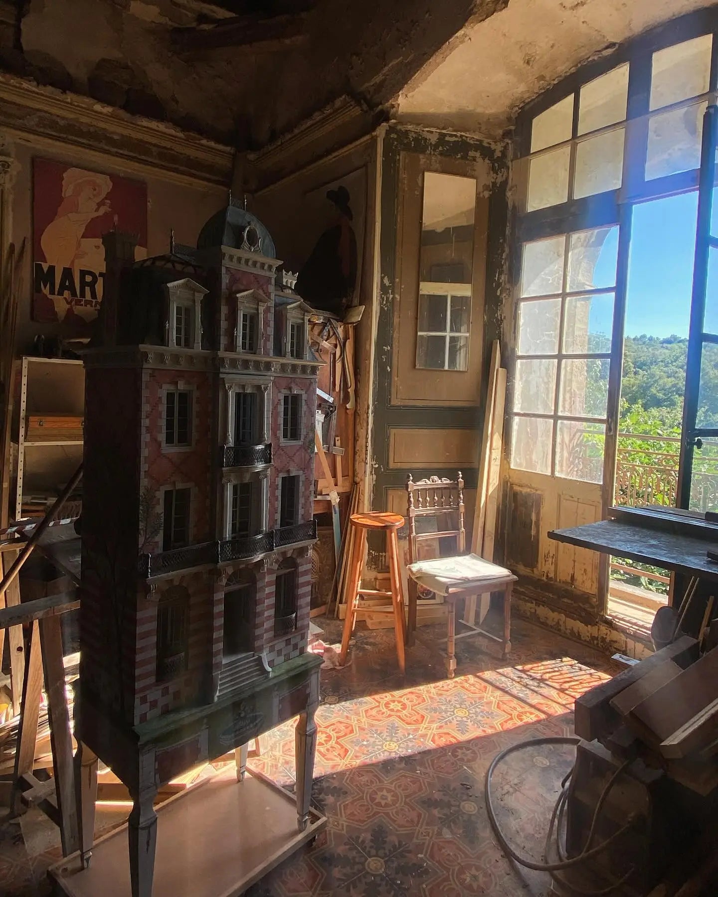 The Dolls' House Maker with an Enchanting Studio in the South of