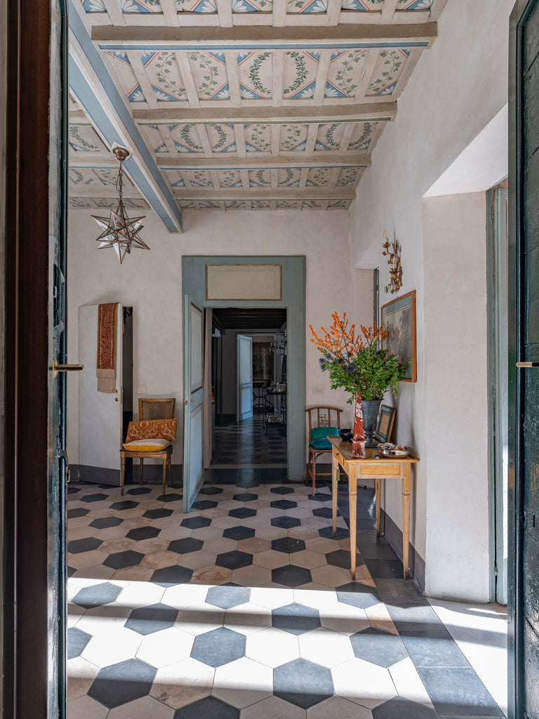 House Setting Rome Inside an Architectural Historian's Enchanting Home in Rome – Cabana ...