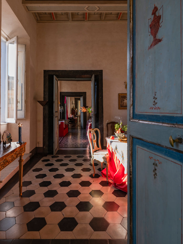House Setting Rome Inside an Architectural Historian's Enchanting Home in Rome – Cabana ...
