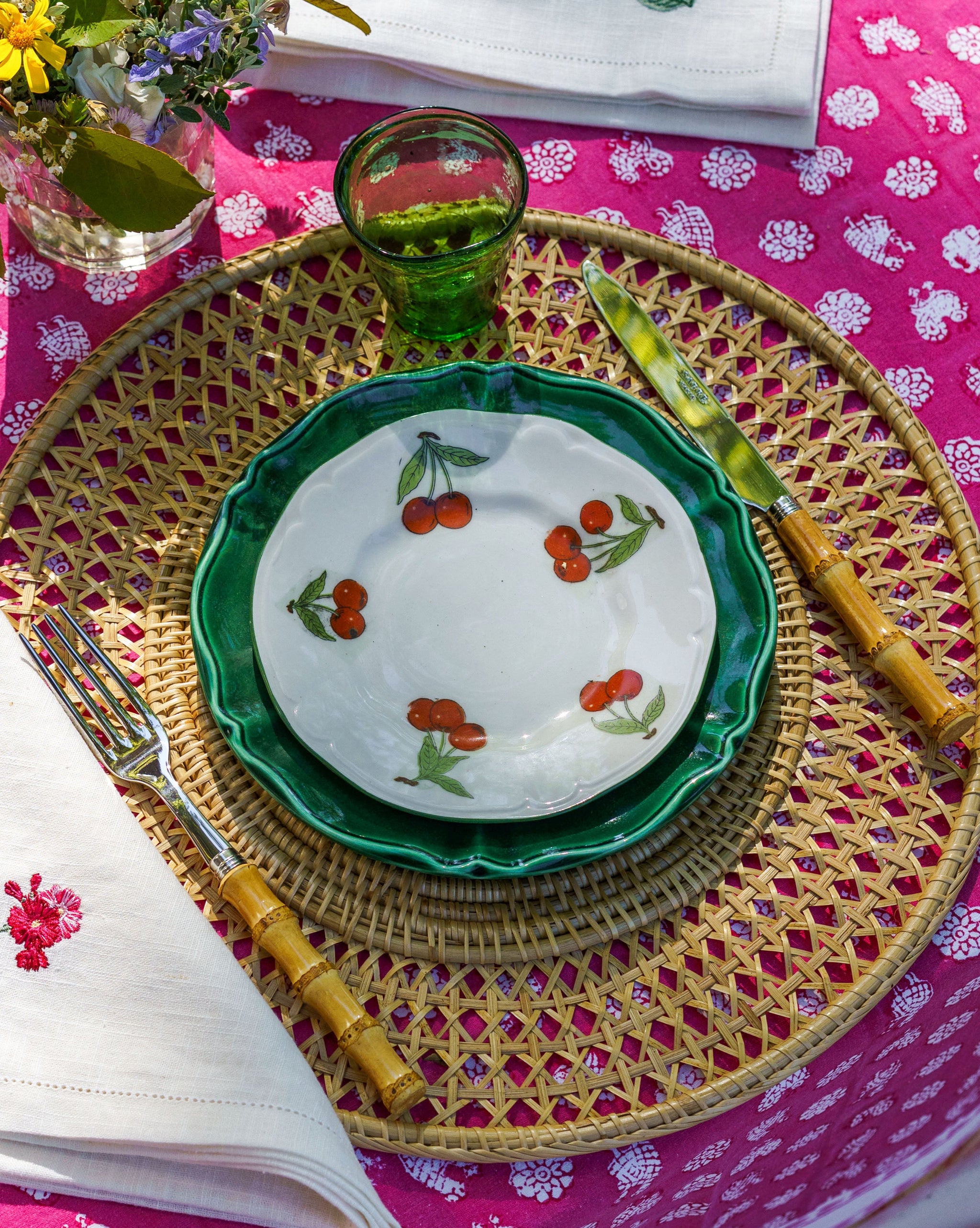 アンティーク　松皮菱形皿　6枚セット Amazon.com: Tramontina Magnolia Decorated Porcelain Plates 6
